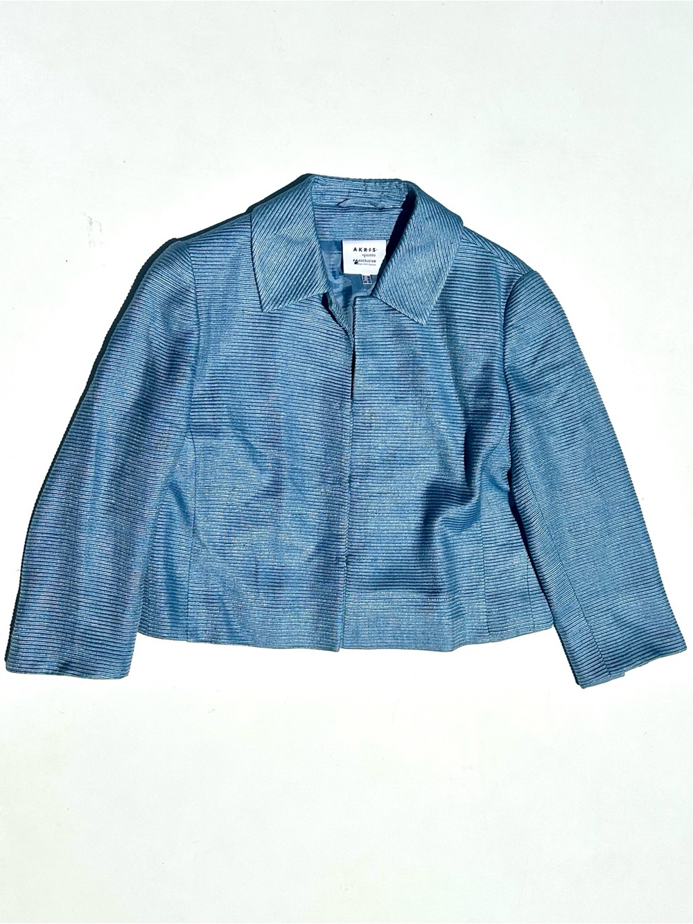Akris Punto Mulberry Silk Light Blue Cropped Jacket, 10